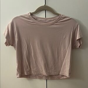 lululemon athletica Blush Pink Crop Top
